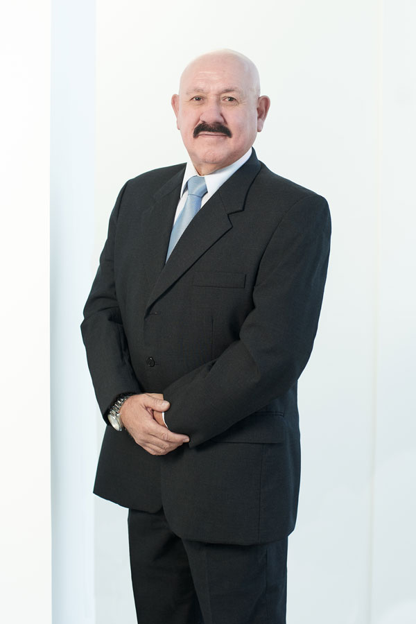 Julio Oalechea Aranza